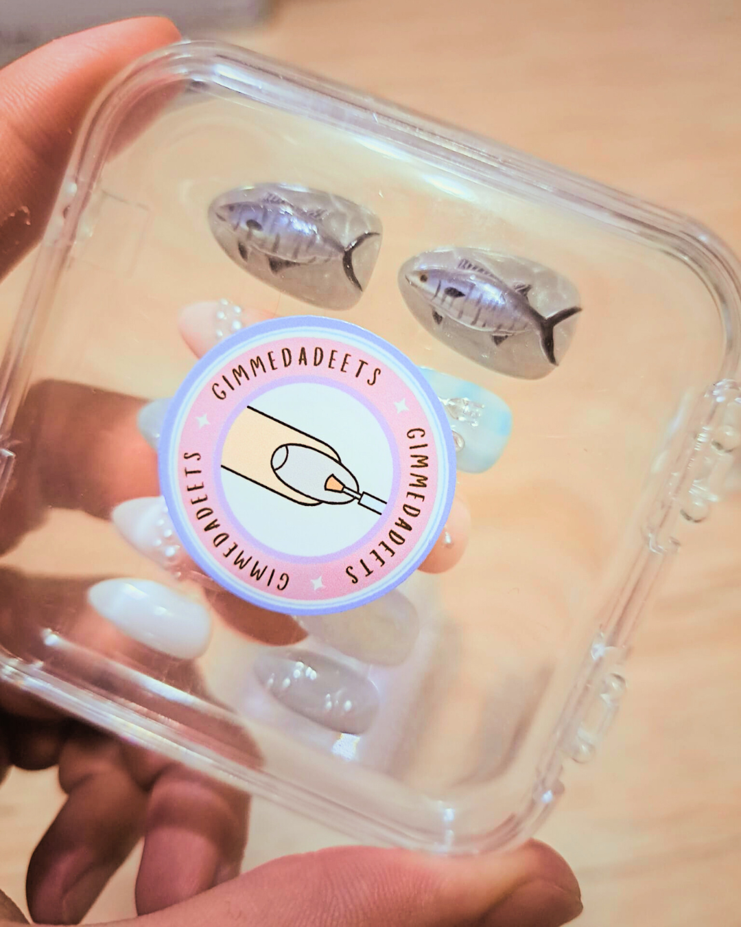 Fish Fingers Press-on Nails