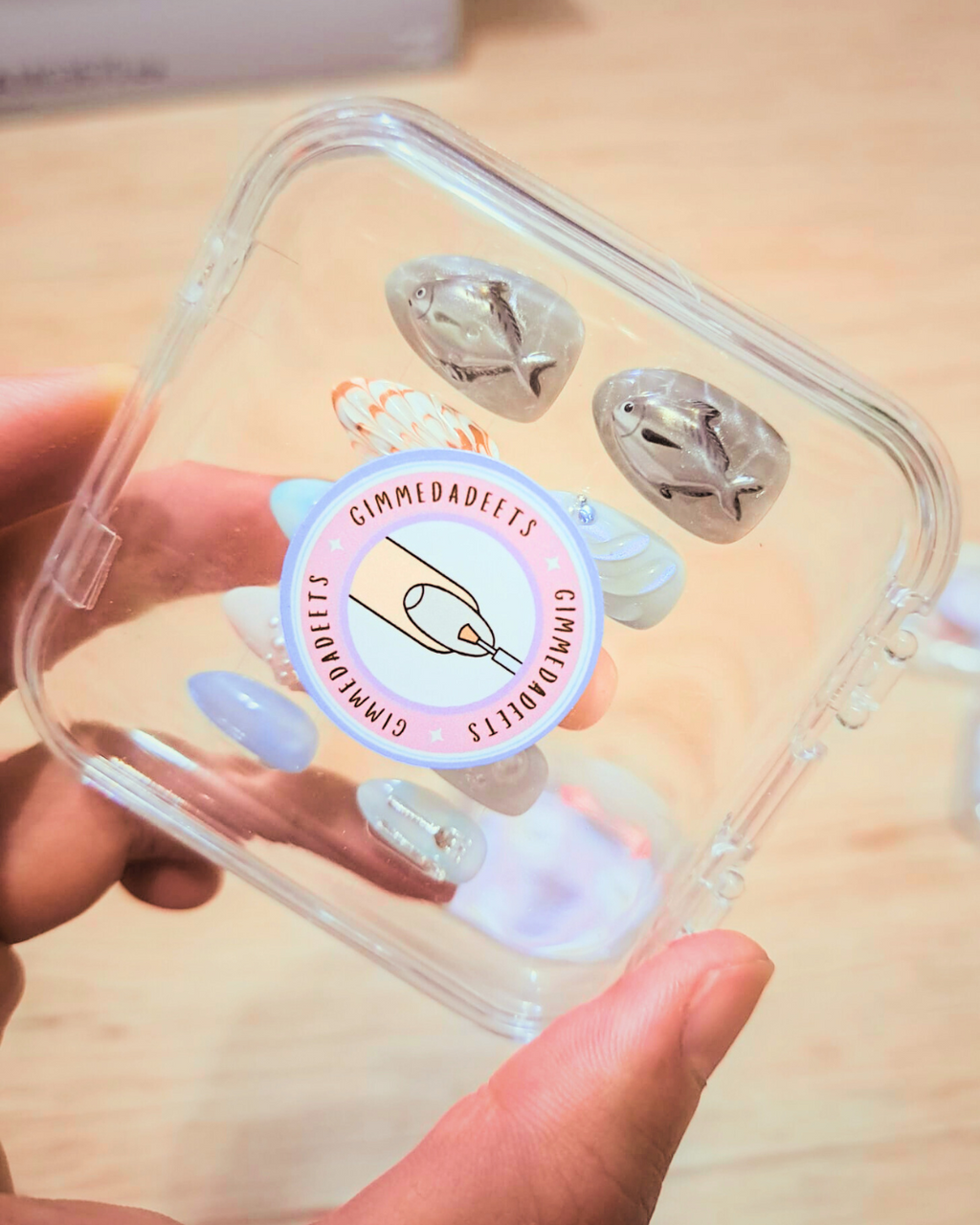 Fish Fingers Press-on Nails