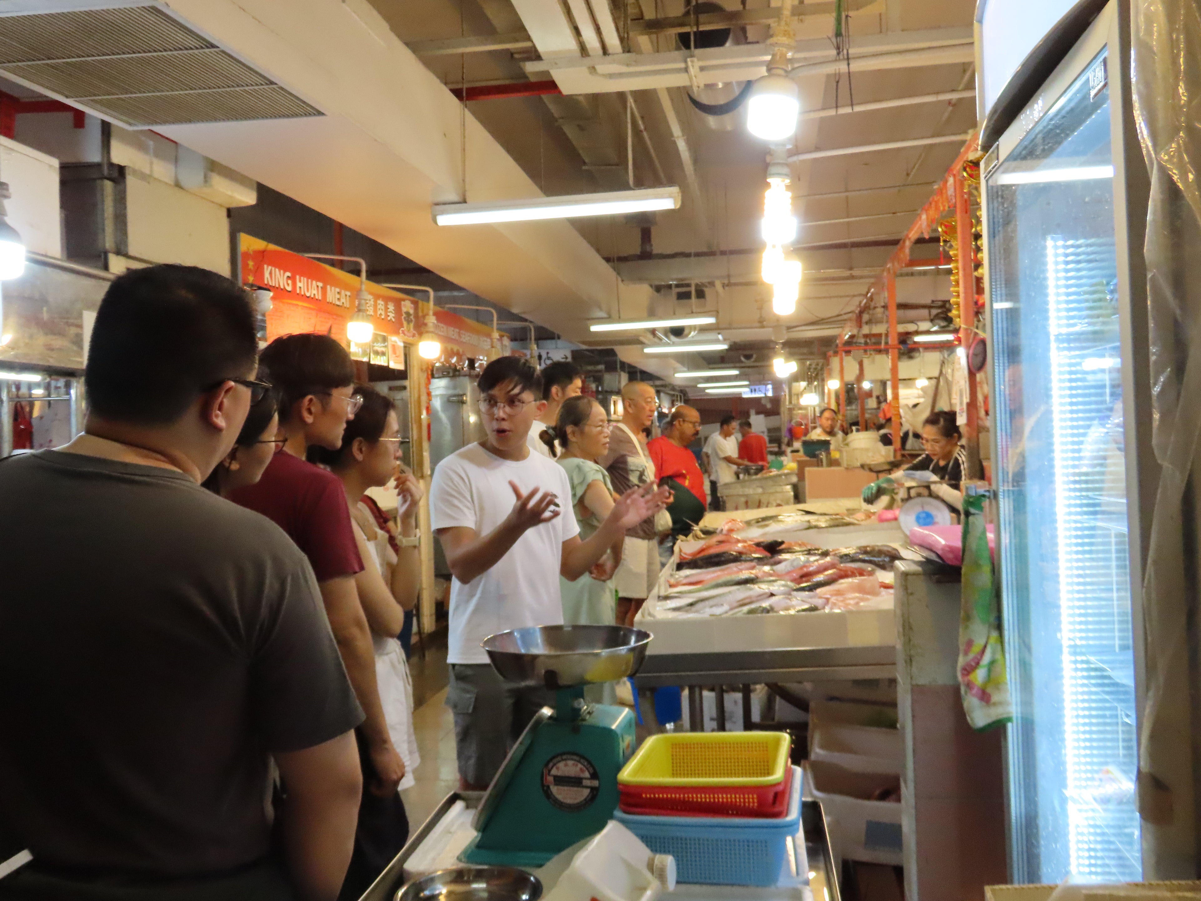 Pasar To Hawker Tour (Lunch Included)
