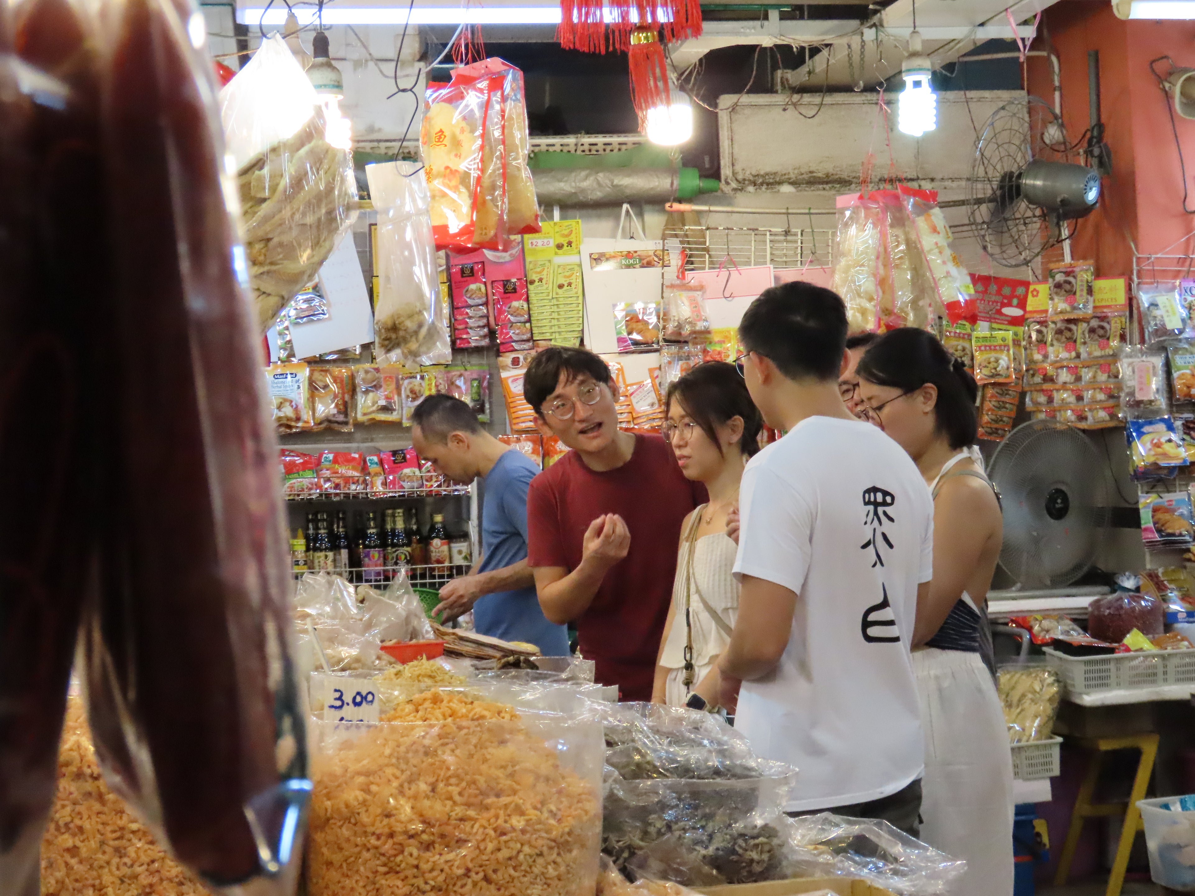 Pasar To Hawker Tour (Lunch Included)