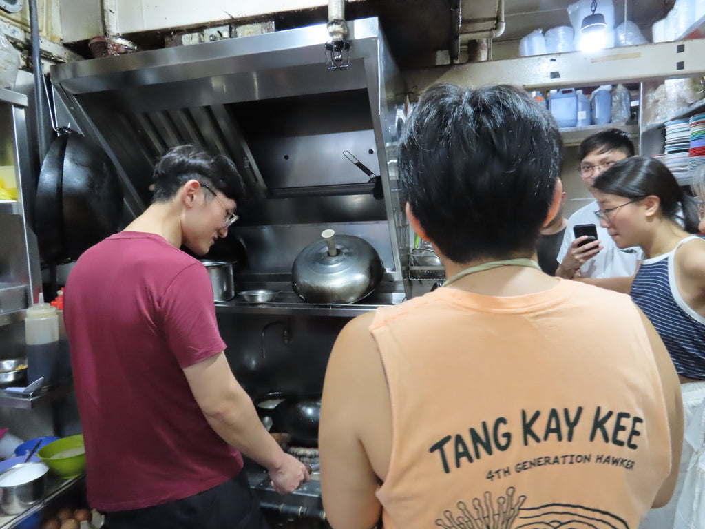 Pasar To Hawker Tour (Lunch Included)
